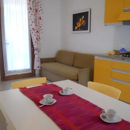 Lejlighed Relaxing Garden Flat With Pool Near The Bibione