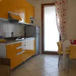Relaxing Garden Flat With Pool Near The Apartment Bibione